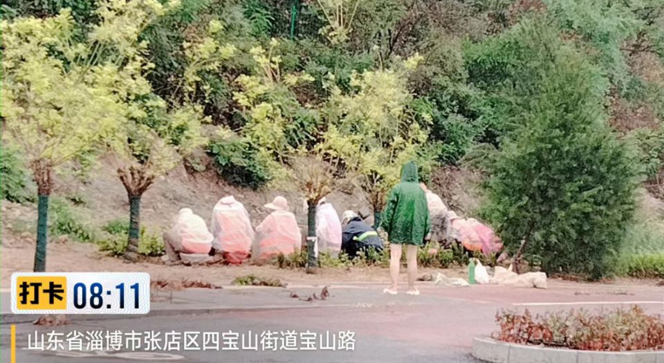 淄博市快速路宝山路项目冒雨抢工进行时